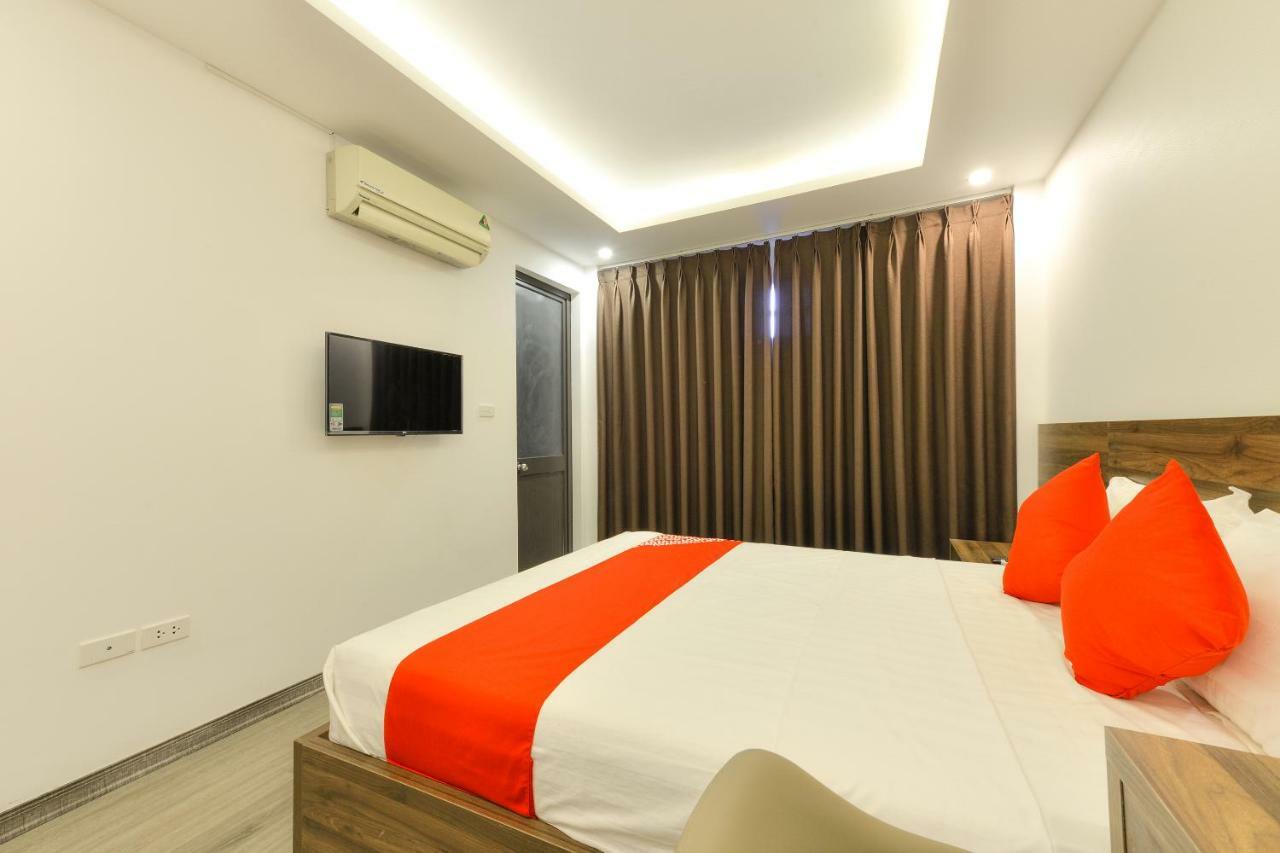 Oyo 270 Xumi Hotel Hanoi Buitenkant foto