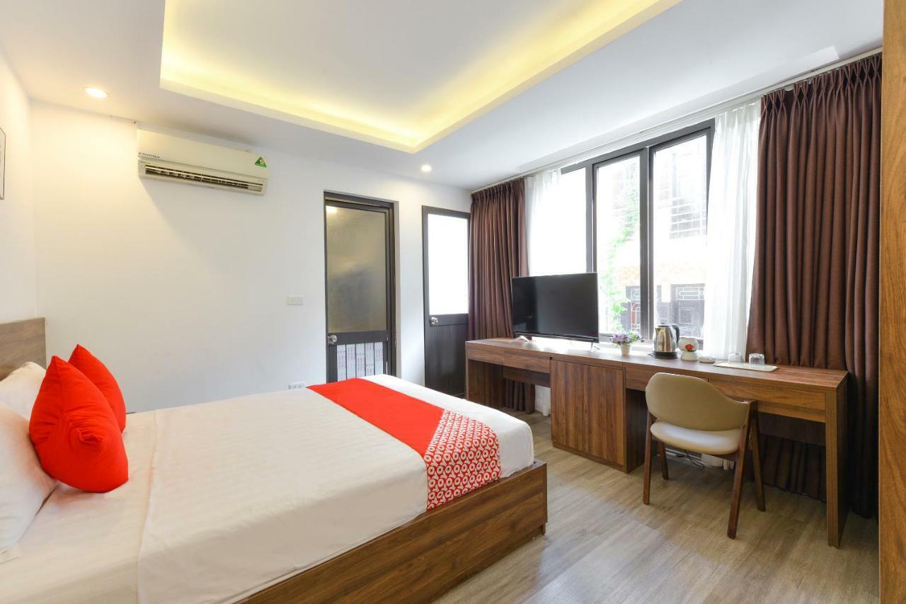 Oyo 270 Xumi Hotel Hanoi Buitenkant foto