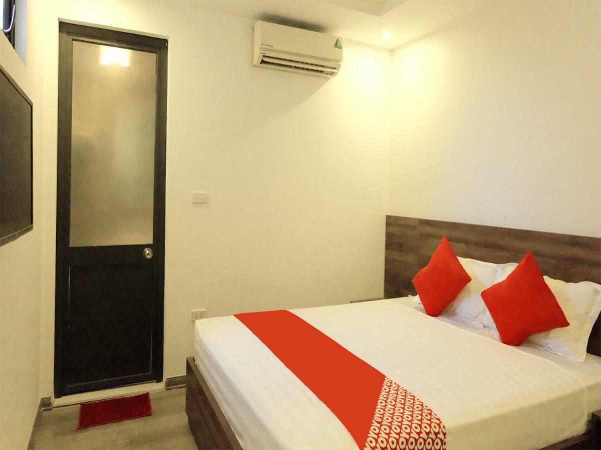 Oyo 270 Xumi Hotel Hanoi Buitenkant foto
